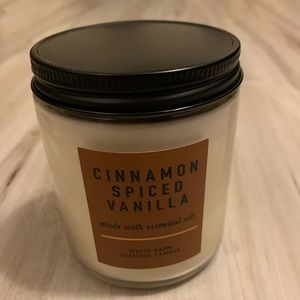 Bath & Body Works Candle